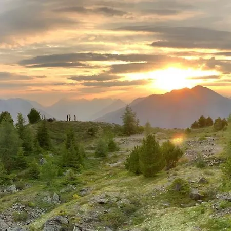 Juen - Ruhige Mit Bergblick In Lejlighed *